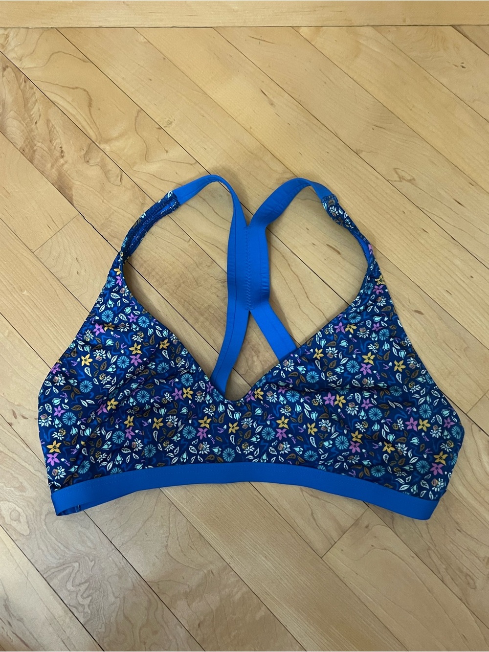 Patagonia Bottom Turn Bikini Top Size Medium Floral Racerback